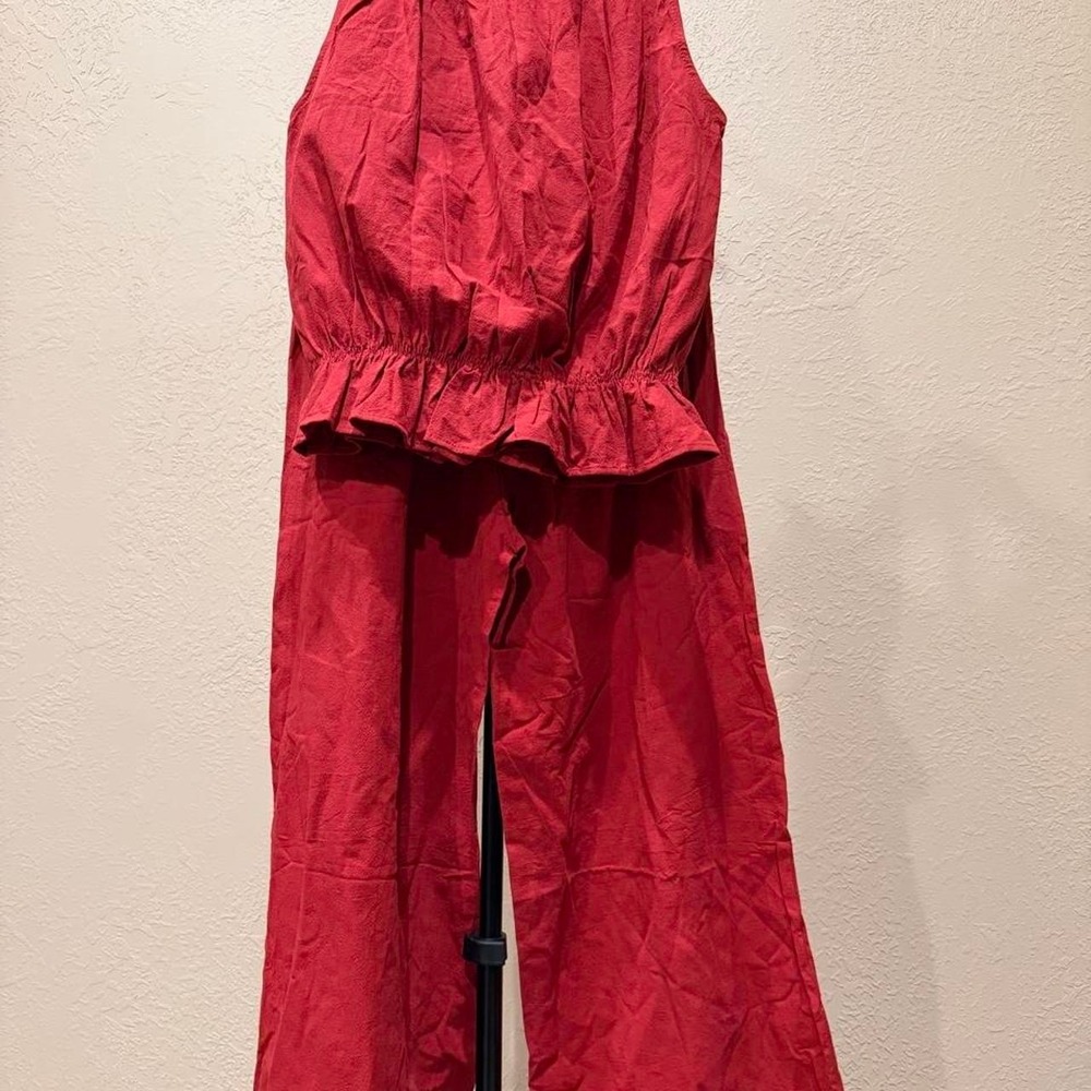 Red Cotton Linen 2-Piece Set - Sleeveless Smocked Tank Top & Wide-Leg Pants